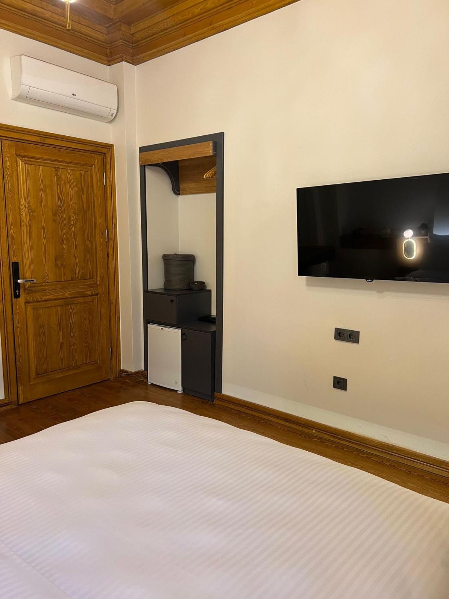 Elmira Pera Hotel & Spa - Special Class Стамбул Экстерьер фото